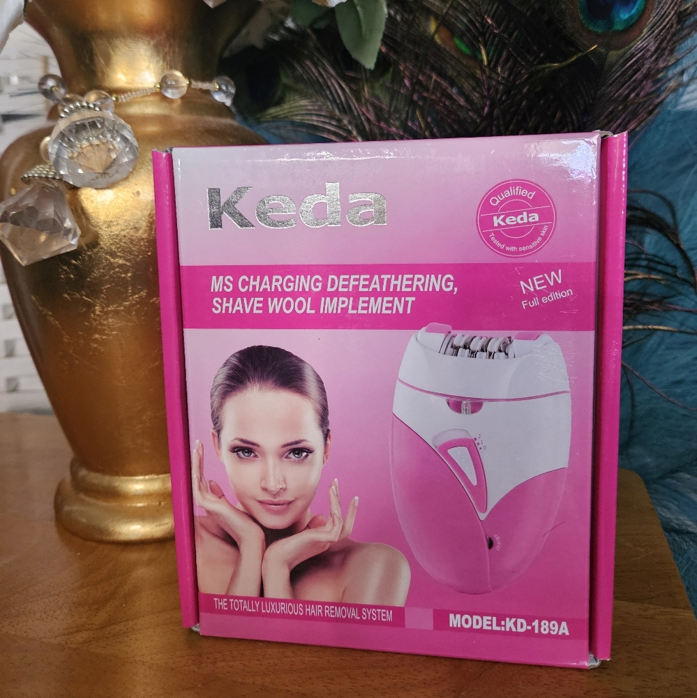 Ladies Keda Electric Epilator Depilatory Device NIB